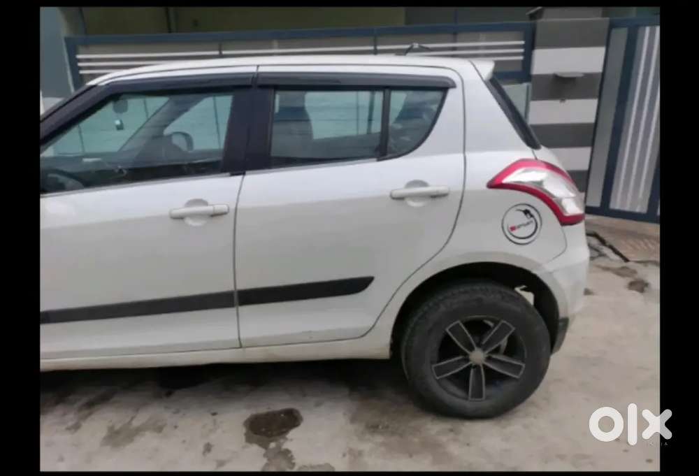 Maruti Suzuki Swift 2015 Diesel Well Maintained