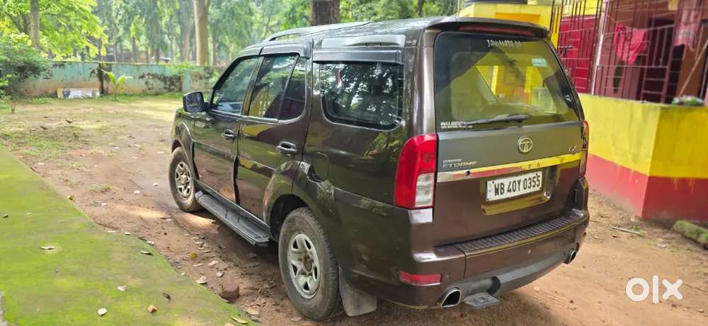 Tata Safari Storme 2013 Diesel