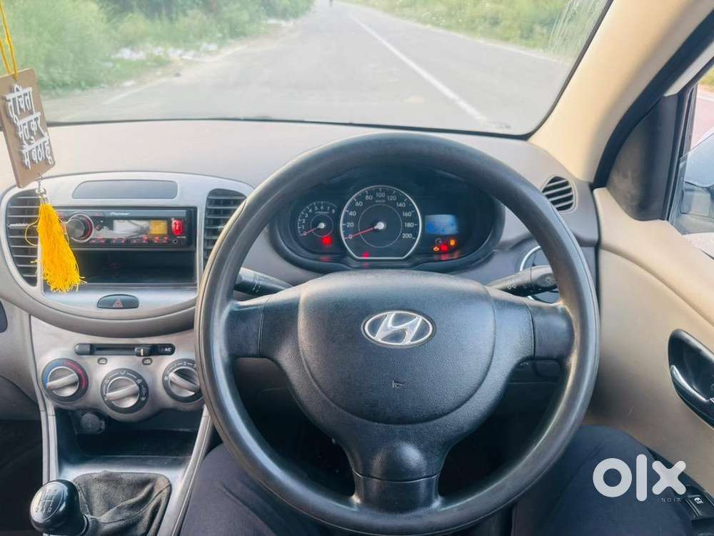 Hyundai Car Manual 2012