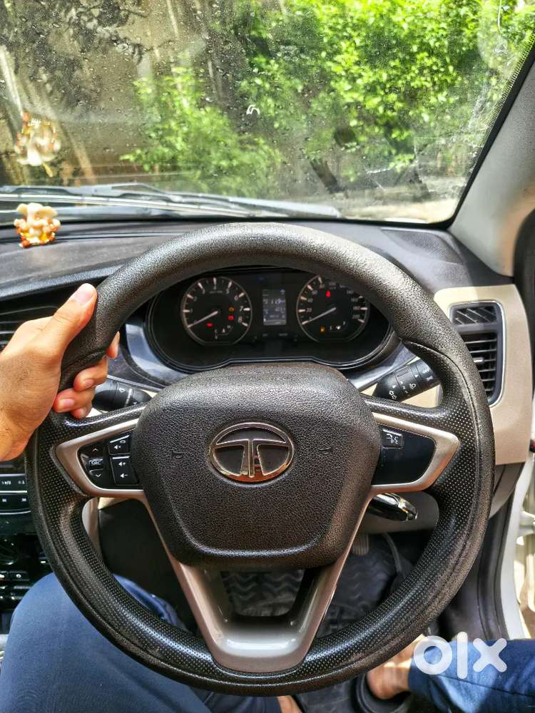 Tata Zest Revotron Year 2015