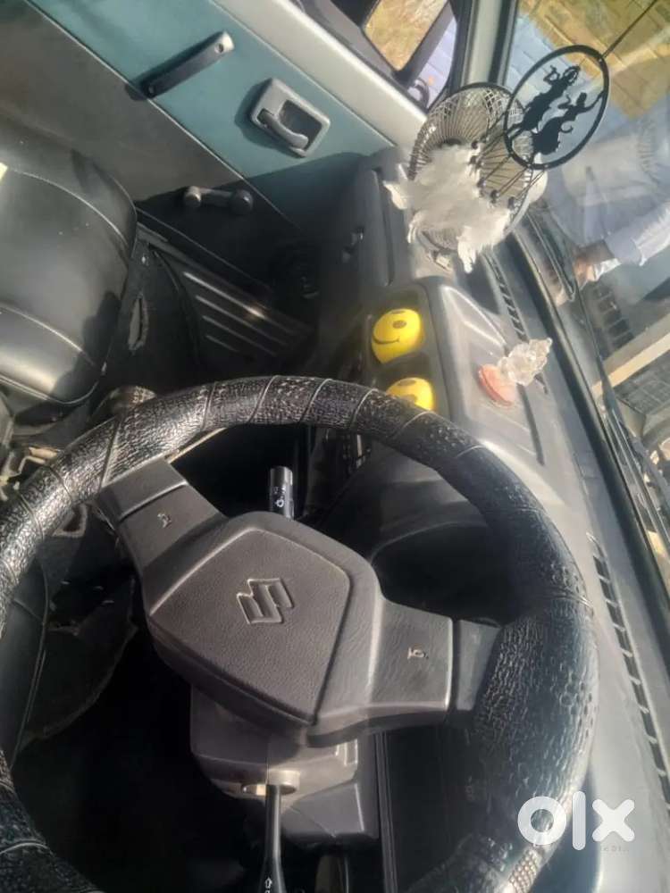 Maruti Suzuki Omni 2010