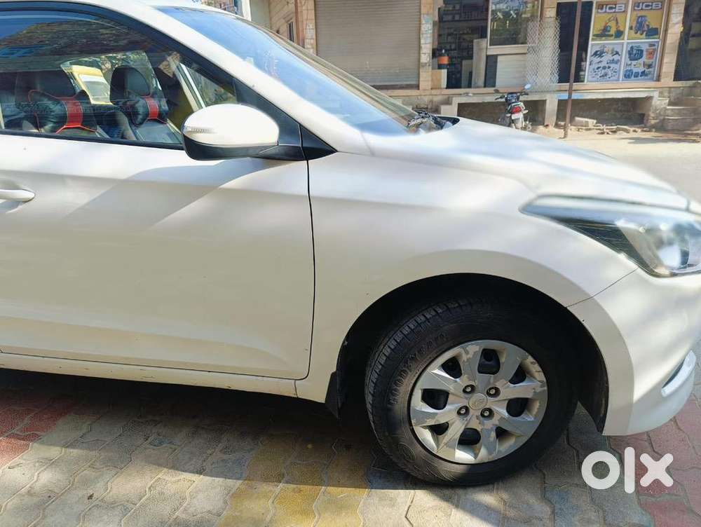 Hyundai New I20 2017 Petrol Well Maintained