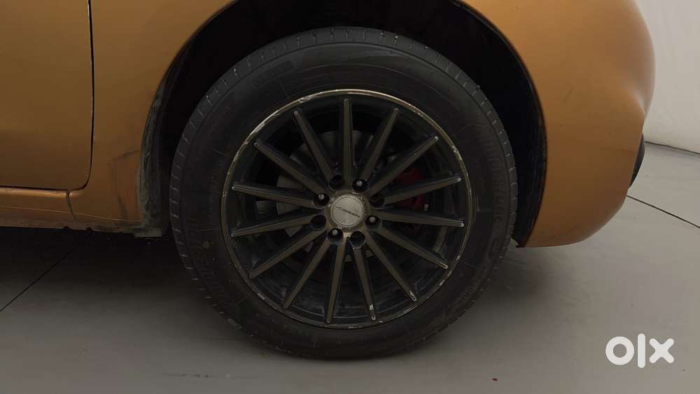 Nissan Micra Xv Cvt, 2017, Petrol