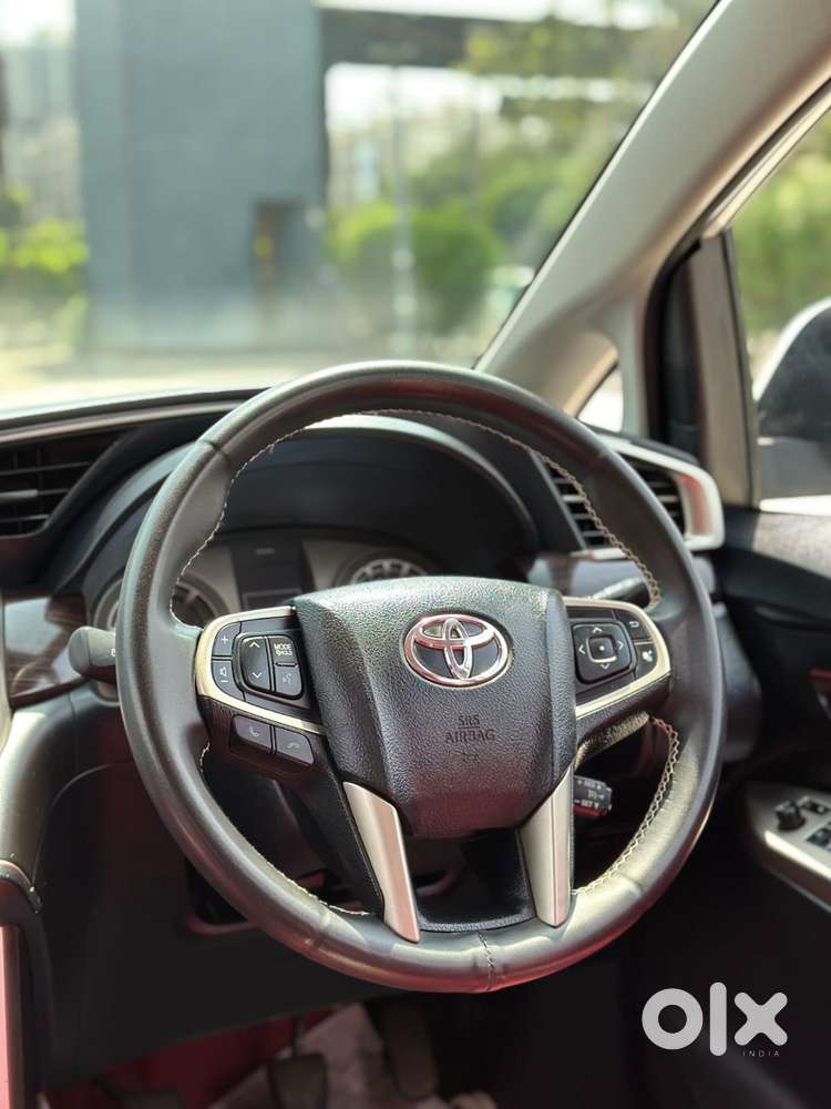 Toyota Innova Crysta 2.4 Vx Mt 8s, 2018, Diesel
