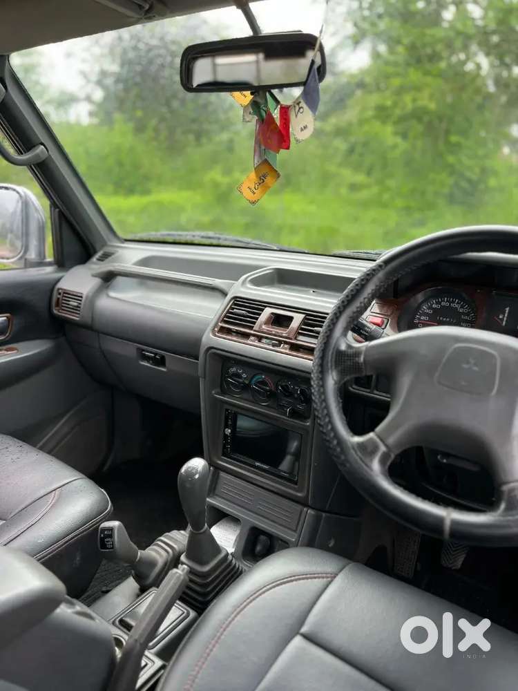 Mitsubishi Pajero Glx 2009