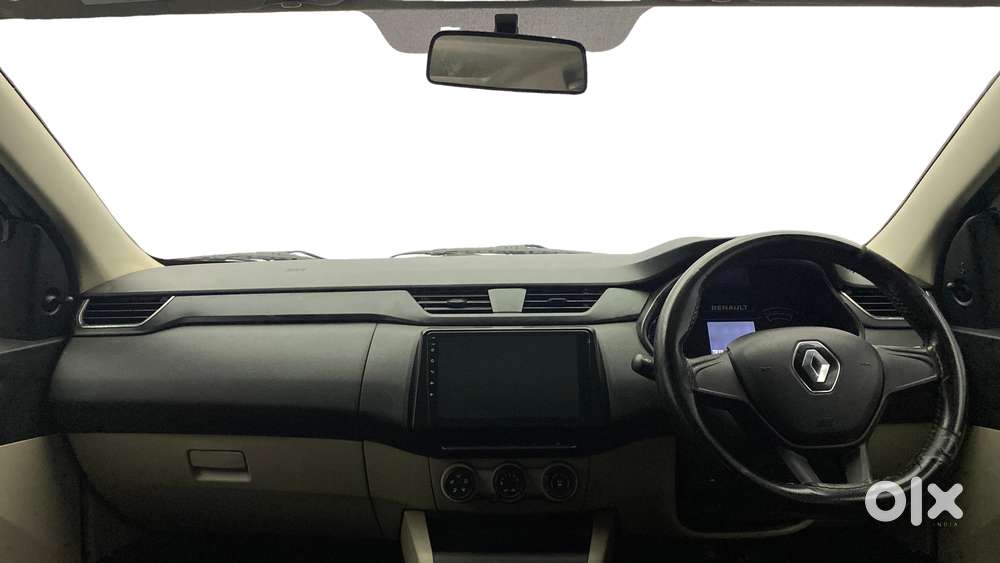 Renault Triber Rxl, 2023, Petrol