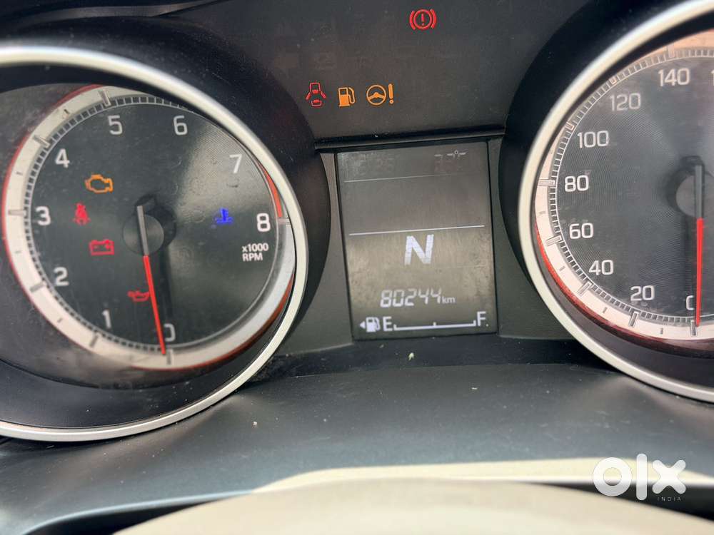 Maruti Suzuki Swift Vxi Ags, 2023, Petrol