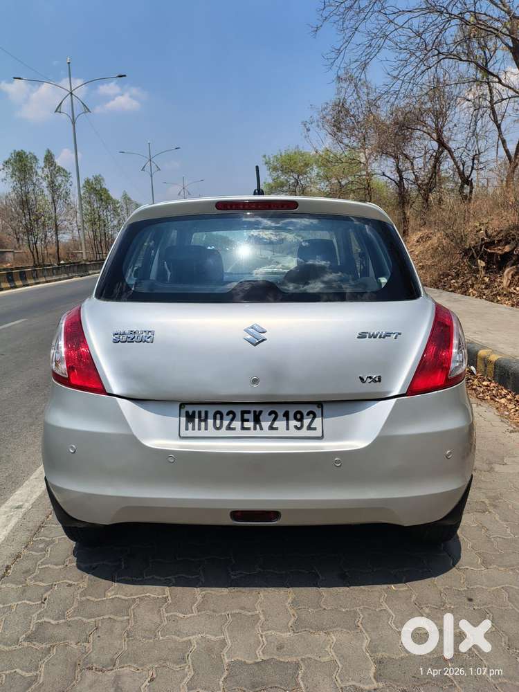 Maruti Suzuki Swift Vxi + Manual, 2016, Petrol