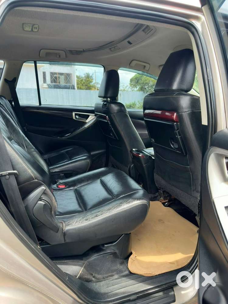 2016 Toyota Innova Crysta 2.4z