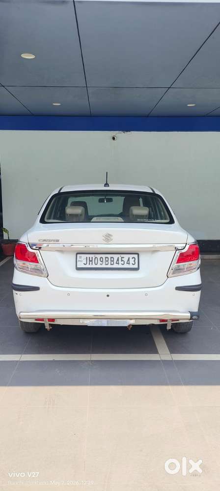 Maruti Suzuki Dzire 1.2 Vxi, 2023, Petrol
