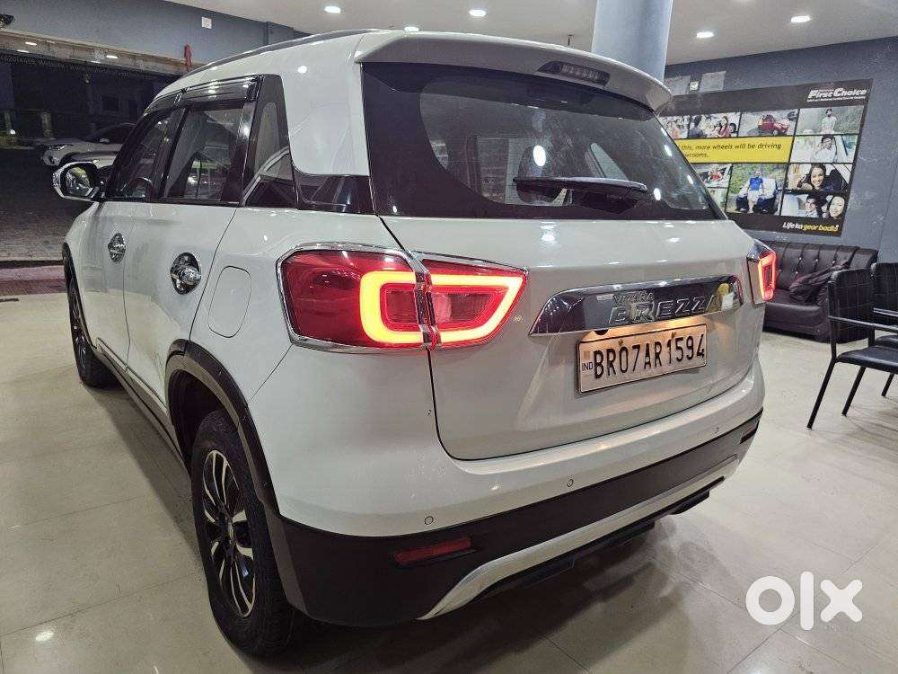 Maruti Suzuki Brezza 1.5 Zxi Plus Smart Hybrid, 2021, Petrol