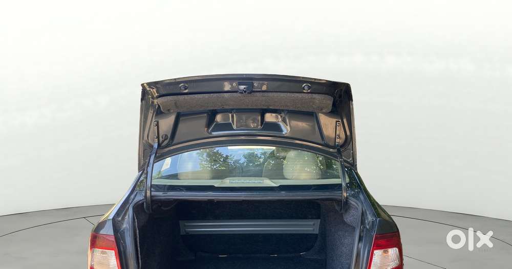 Skoda Rapid 1.0 Ambition Tsi, 2020, Petrol