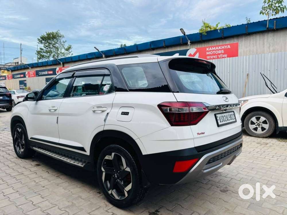 Hyundai Alcazar 2.0 Signature (o) Petrol At 7 Str, 2023, Petrol