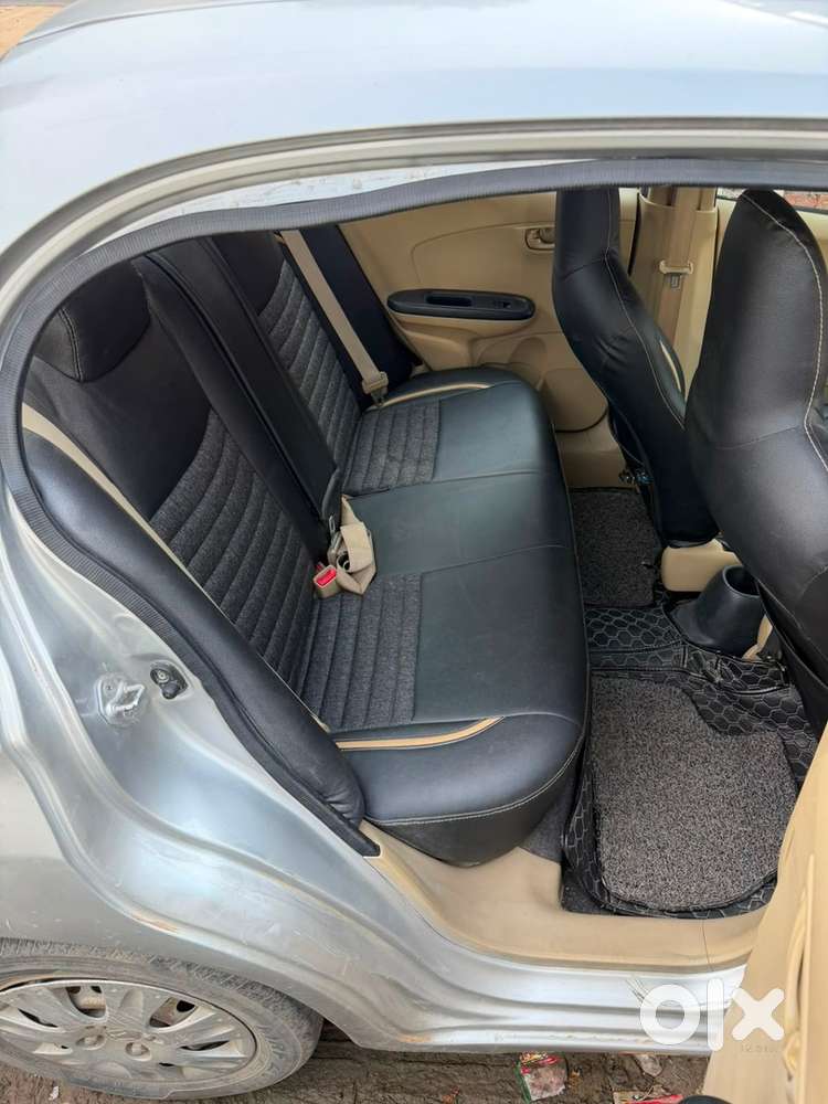 Honda Amaze 2017 Model