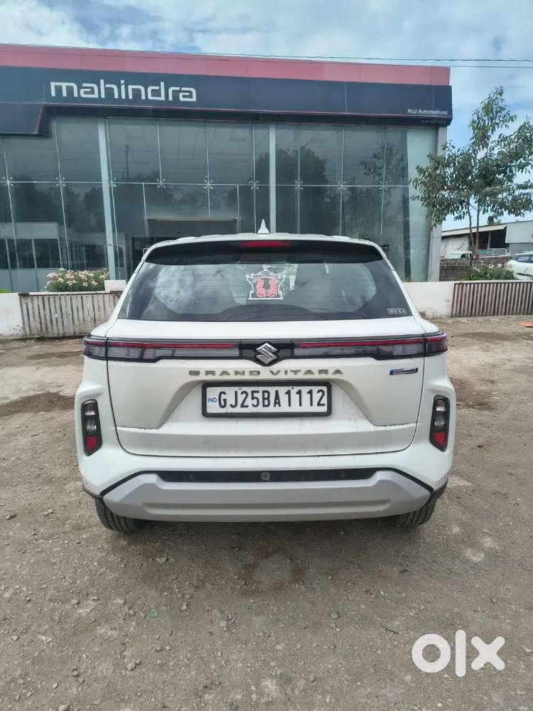 Maruti Suzuki Grand Vitara 2023 Petrol 30500 Km Driven