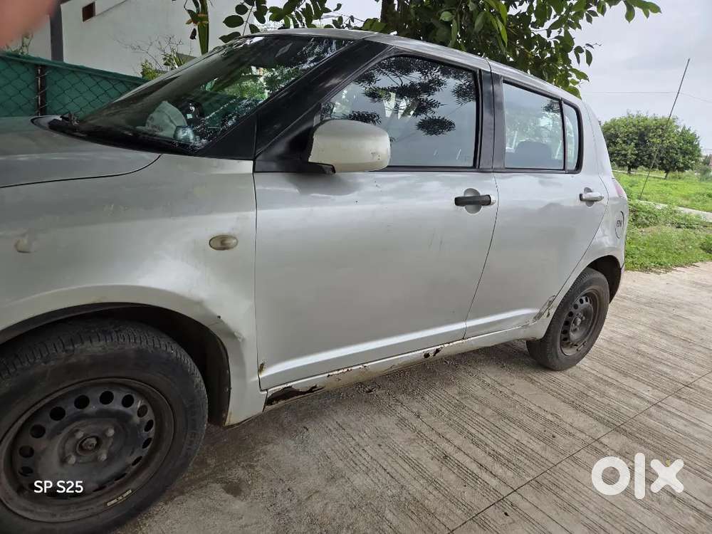 Maruti Swift Vxi 2005