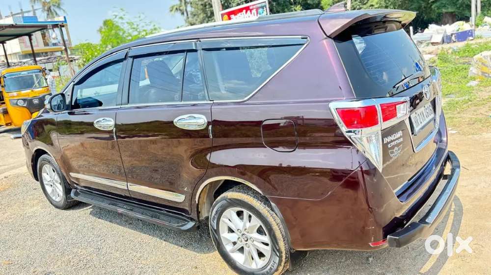 Toyota Innova Crysta 2018