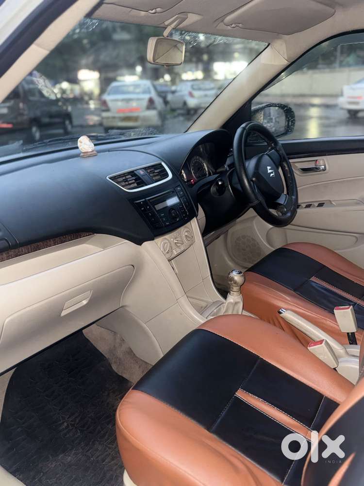 Maruti Suzuki Swift Dzire 1.2 Vxi Bsiv, 2014, Petrol