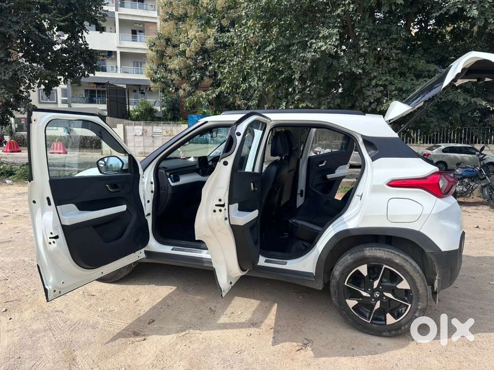 Tata Punch Petrol 2023