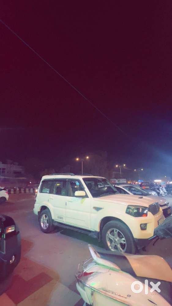 Mahindra Scorpio Diesel 2015