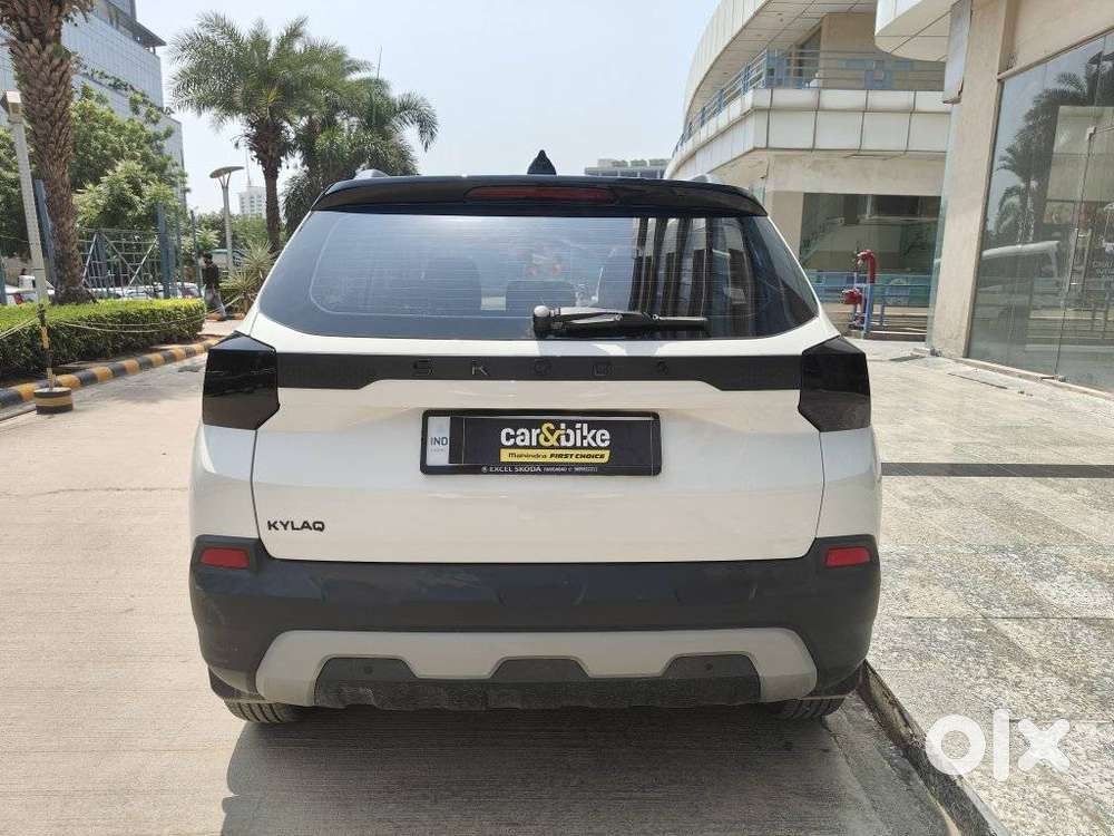 Skoda Kylaq Signature, 2026, Petrol
