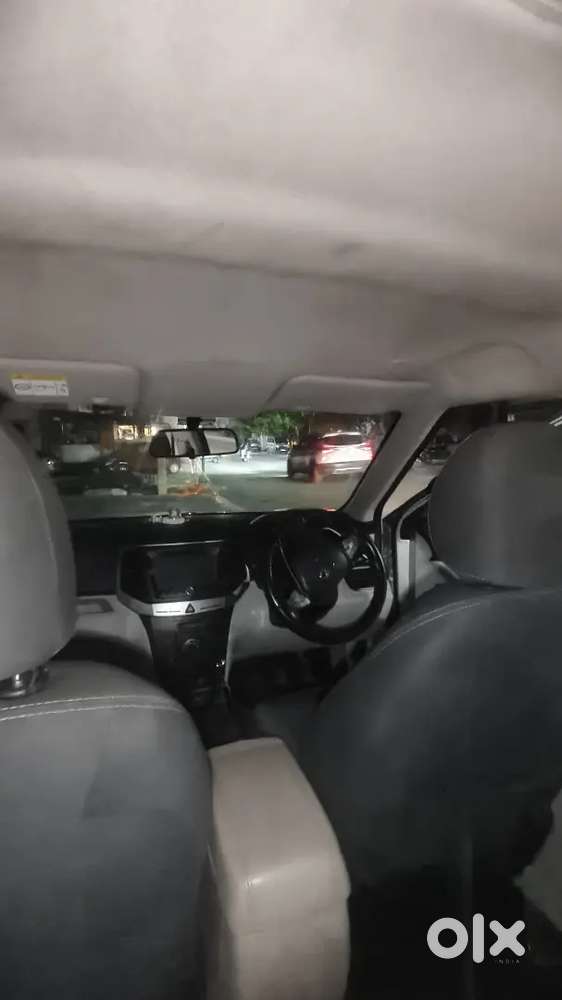 Mahindra Xuv300 Turbosport 2019 Petrol 100000 Km Driven