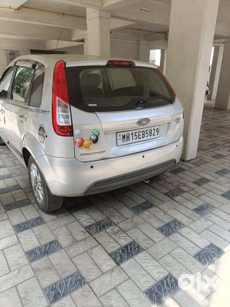 Ford Figo 1.5 Titanium 2014