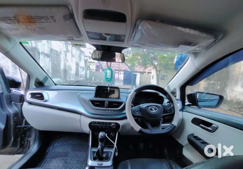 Tata Altroz Car Sale
