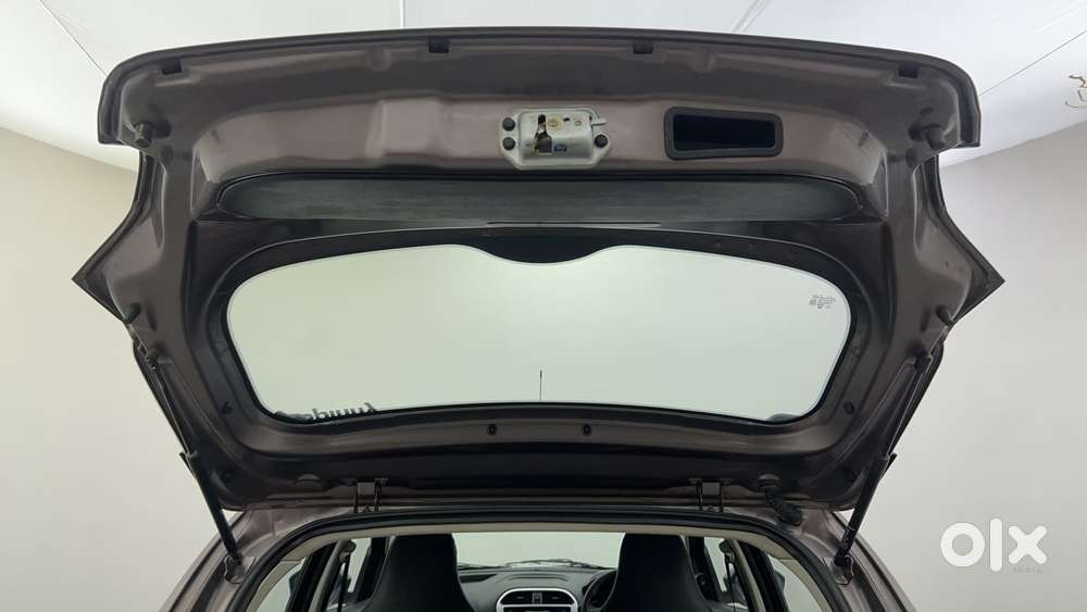 Tata Tiago 1.2 Revotron Xt, 2017, Petrol