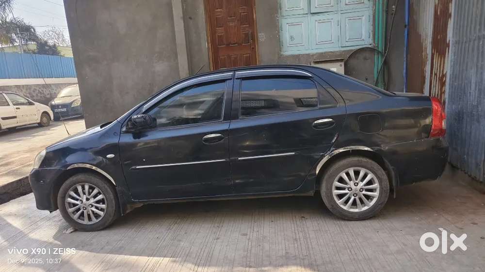Toyota Etios 2011 Diesel 205007 Km Driven