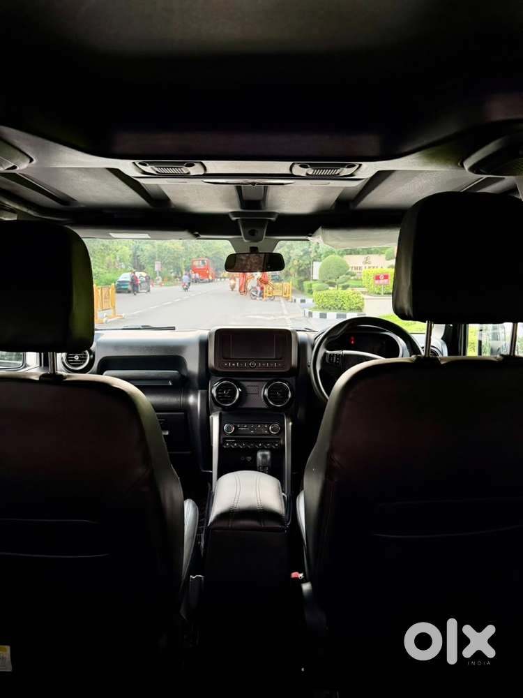 Mahindra Thar Lx 4-str Convertible At, 2023, Petrol
