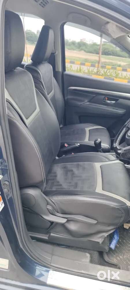 Maruti Suzuki Xl6 1.5 Zeta Mt, 2024, Petrol