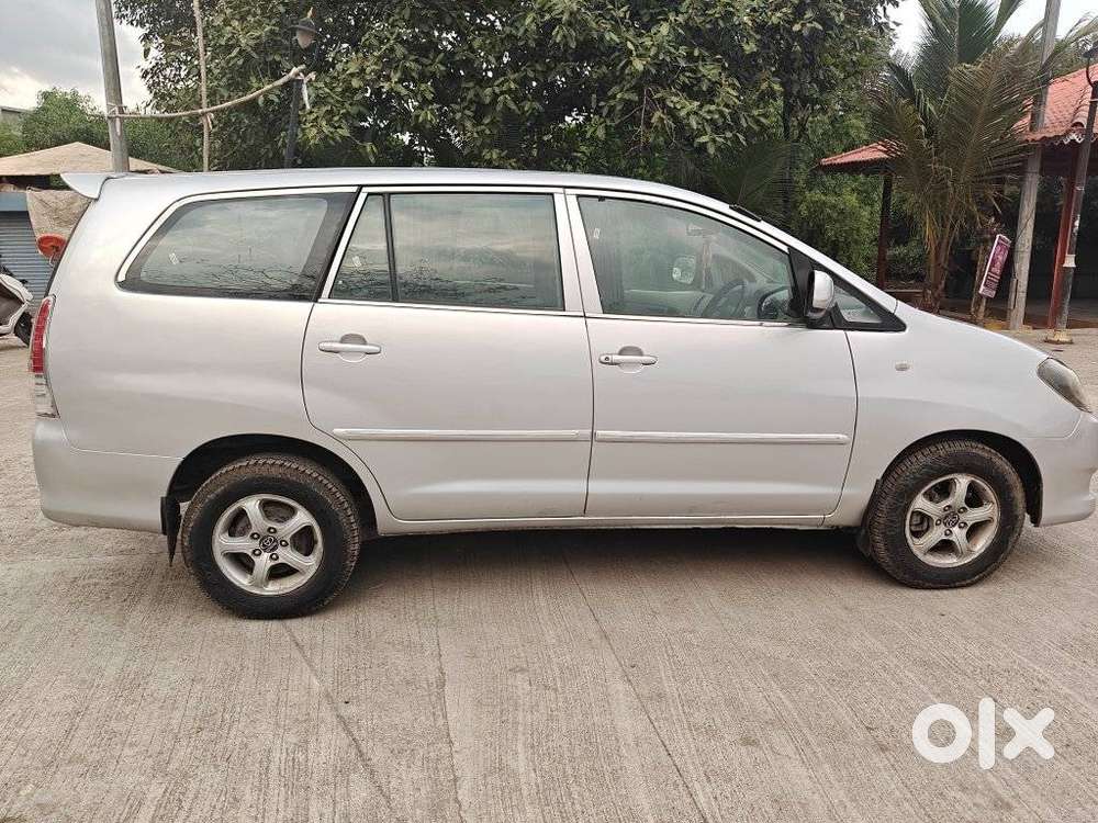 Toyota Innova 2.5 G4 Diesel 8-seater, 2009, Diesel