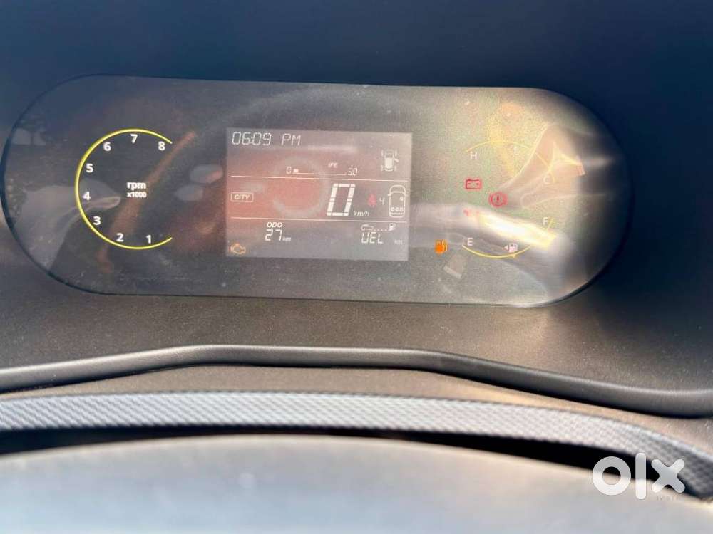 Tata Nexon Pure Plus (s) Petrol Amt, 2026, Petrol