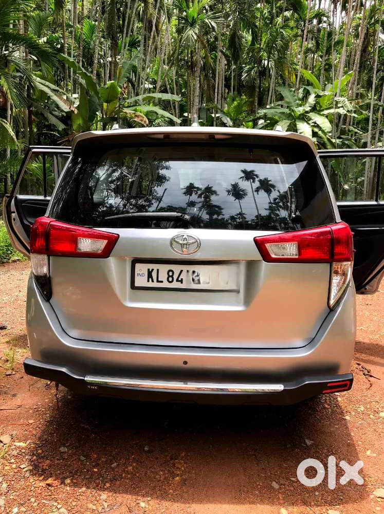 Toyota Innova Crysta 2018 Diesel 138000 Km Driven