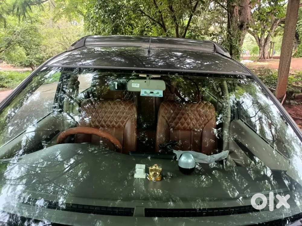 Maruti Suzuki Ertiga 2024 Petrol 13000 Km Driven