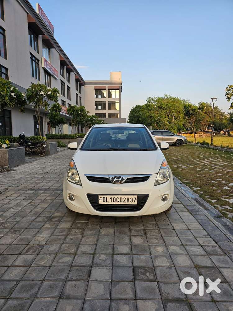 Hyundai I20 Asta 1.2 With Avn, 2012, Petrol