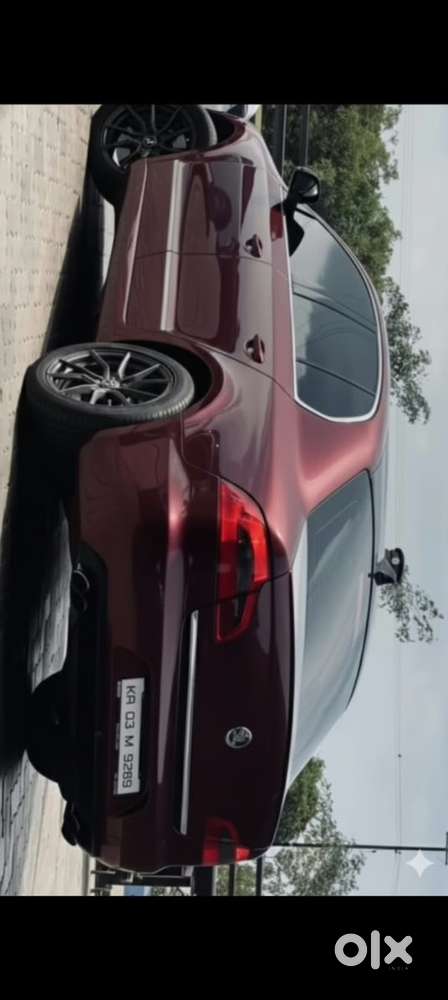 Skoda Superb Petrol 2010
