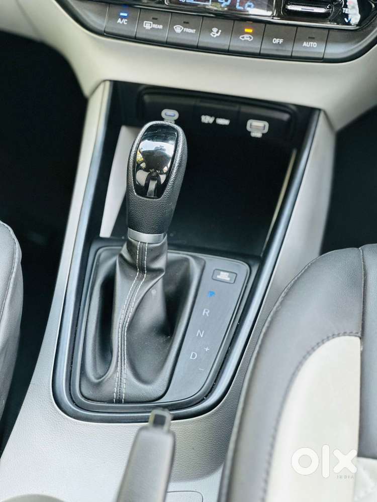 Hyundai I20 Sportz 1.2 Ivt, 2025, Petrol