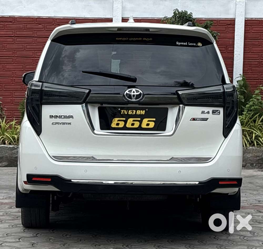 Toyota Innova Crysta 2.4 V, 2022, Diesel
