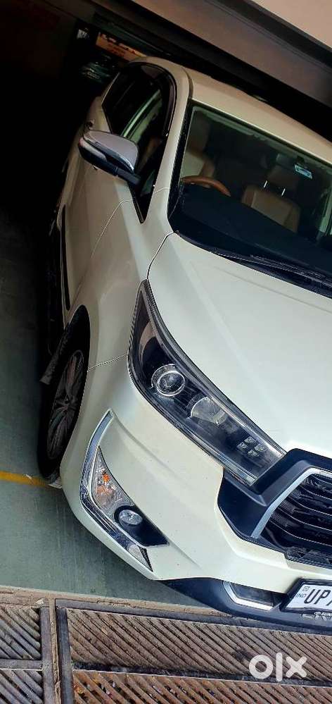 Toyota Innova Crysta 2.8 Zx At 7 Seater, 2019, Diesel