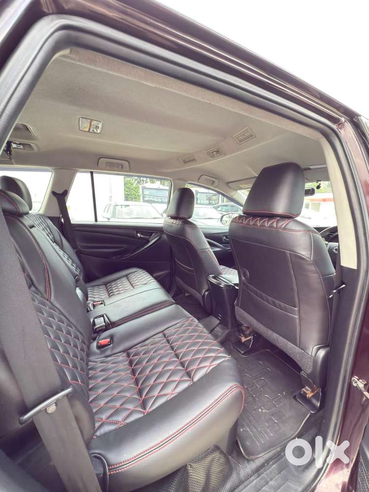 Toyota Innova Crysta 2.4 G Mt 8s, 2017, Diesel