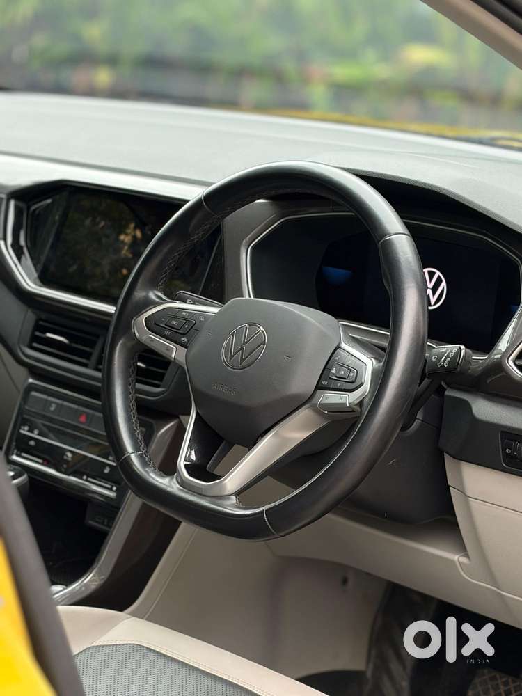 Volkswagen Taigun 1.0 Tsi Topline At, 2022, Petrol