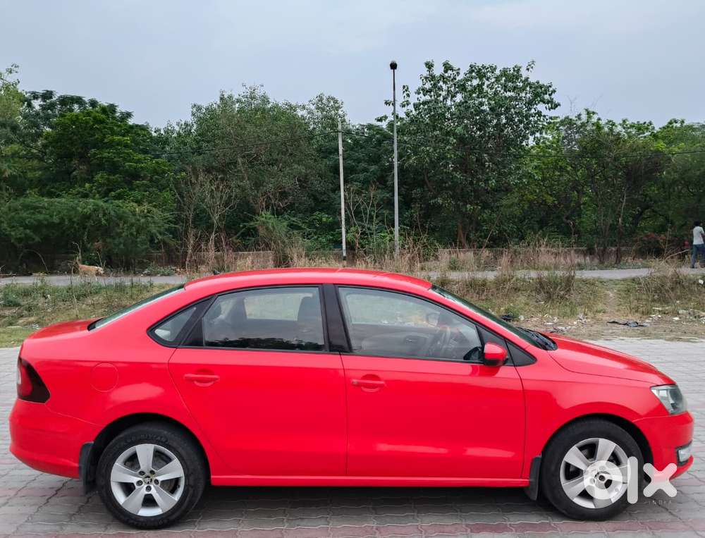 Skoda Rapid Elegance 1.6 Mpfi Mt, 2017, Petrol