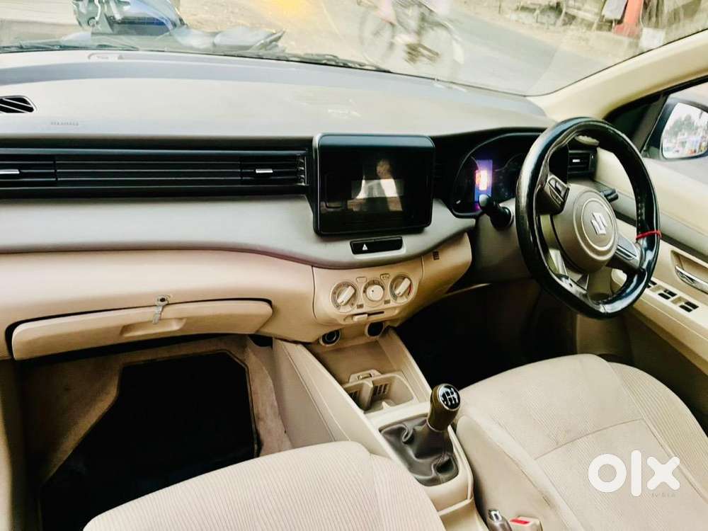 Maruti Suzuki Ertiga 2020 Smart Hybrid Petrol 70000 Km Driven