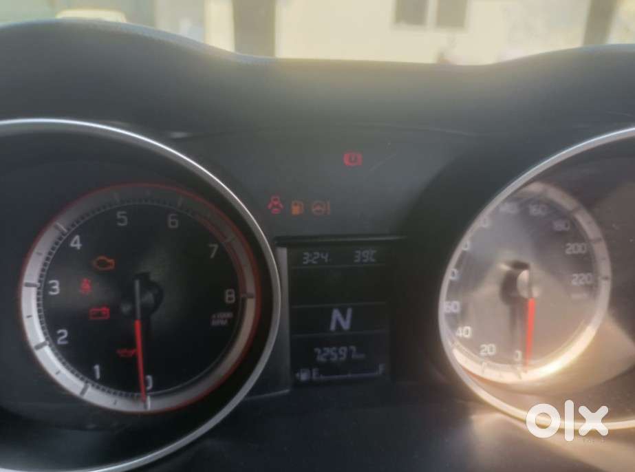 Maruti Suzuki Swift Amt Vxi, 2019, Petrol