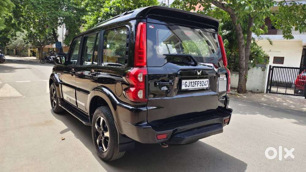 Mahindra Scorpio S11 Mt 7s, 2025, Diesel