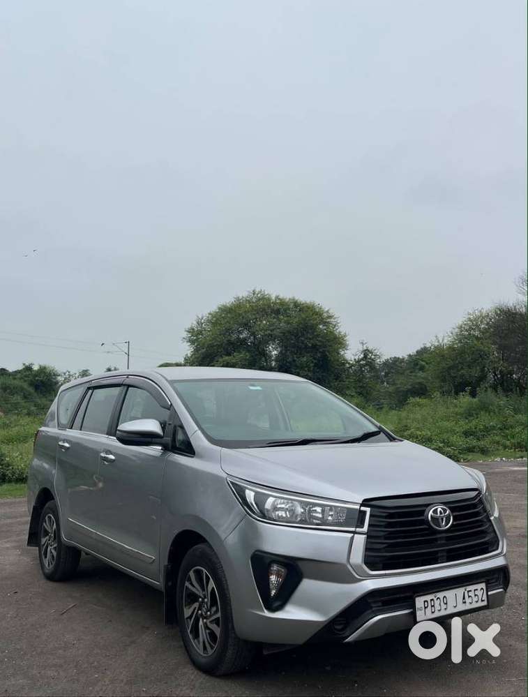 Toyota Innova Crysta 2.4 Gx Limited Edition At 7 Str, 2021, Diesel