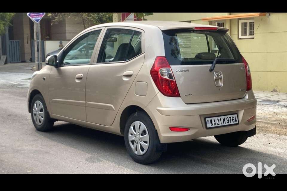 Hyundai I10 Sportz At, 2011, Petrol