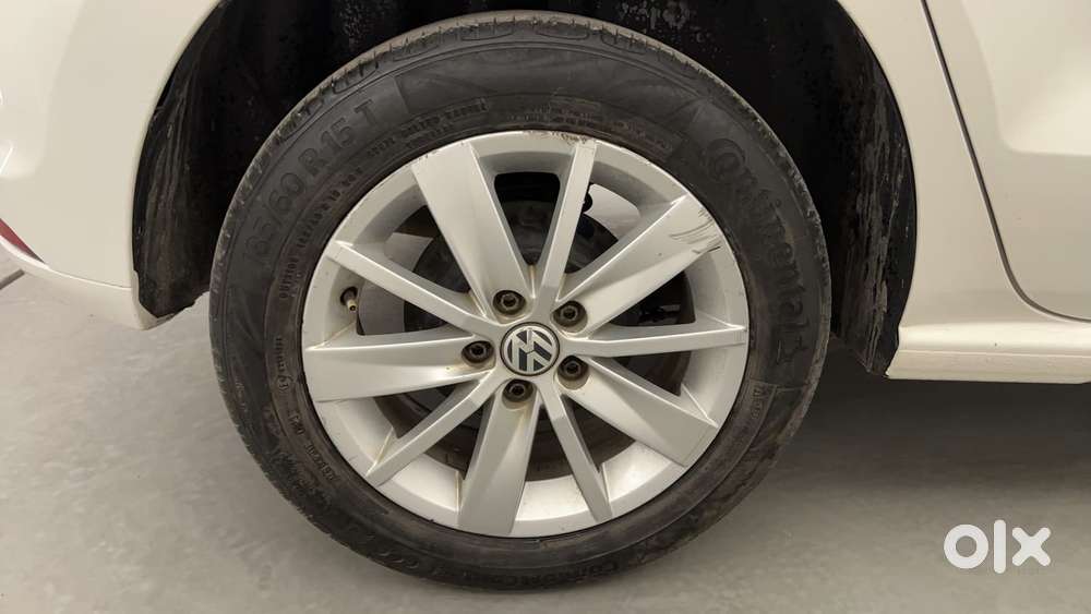 Volkswagen Polo 2009-2013 Petrol Highline 1.2l, 2016, Petrol